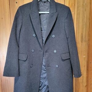 Bradleyjons Black Double-Breasted Pea Coat with Wide Lapels Shell. 60%wool